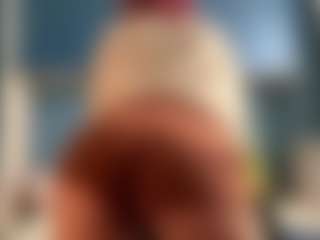 Live cam show with Auesha - Girlnextdoor on CamClone