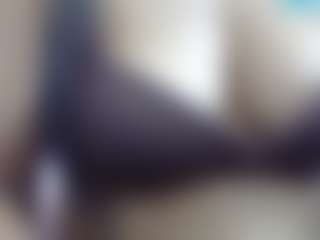 sweetyarora7772's Live Sex Cam Show