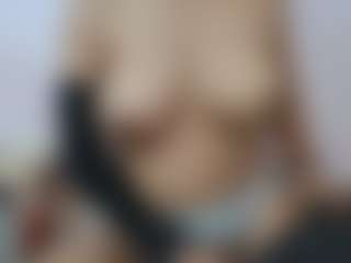 Live cam show with sweetyarora7772 - Middle Aged on Camsoda