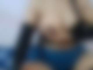 sweetyarora7772's Live Sex Cam Show