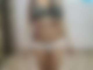sweetyarora7772's Live Sex Cam Show