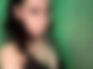 Live cam show with YaniraJunk - Young Adult on Hubzter Live