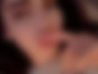 YaniraJunk's Live Sex Cam Show