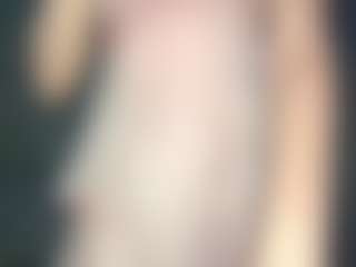 YaniraJunk's Live Sex Cam Show