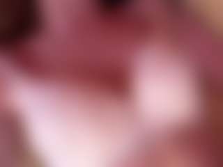 YaniraJunk's Live Sex Cam Show