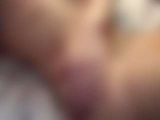 YaniraJunk's Live Sex Cam Show