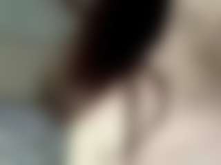 Live cam show with YaniraJunk - Body Massage on xfollow cams