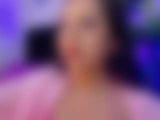 Live cam show with Melany-Naa - Green Eyes on Sex Cam Show