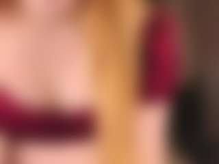 Live cam show with Sally - Trimmed Teen (18+) on AdultVida.com