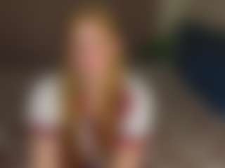 Live cam show with Sally - Trimmed Teen (18+) on AdultVida.com