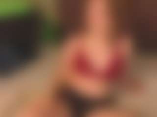 Live cam show with Sally - Red Hair Young Adult on CamClone