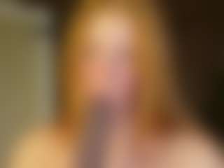 Live cam show with Sally - Trimmed Teen (18+) on Cam Slut