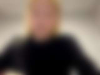SandraAllamong's Live Sex Cam Show
