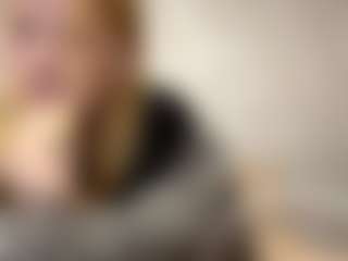 SandraAllamong's Live Sex Cam Show