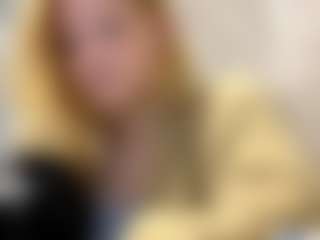 Live cam show with SandraAllamong - Wet on Fit Hotties