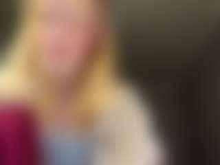 Live cam show with SandraAllamong - College on https://playwithruby.com