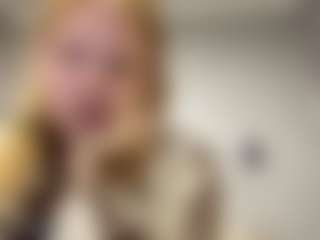 SandraAllamong's Live Sex Cam Show