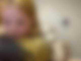 Live cam show with SandraAllamong - Nipple Piercings on CSO-WL