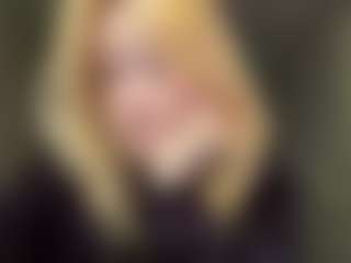 SandraAllamong's Live Sex Cam Show