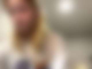 SandraAllamong's Live Sex Cam Show