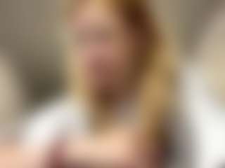 SandraAllamong's Live Sex Cam Show