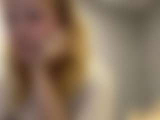 SandraAllamong's Live Sex Cam Show