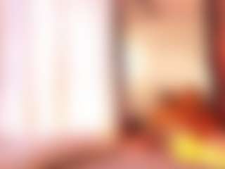 Live cam show with Dali Rush - Blonde Hair Petite on StripNow