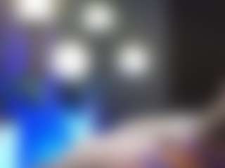 Live cam show with Dali Rush - Butt Plug on Hubzter Live