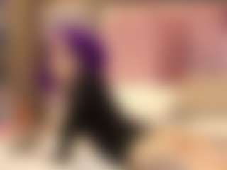 Live cam show with Dali Rush - Butt Plug on livesuperchat.net