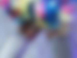 Live cam show with Lilicameron - Thick on Hubzter Live