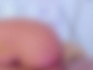 Live cam show with Lilicameron - Colombia Young Adult on friskycurves.com