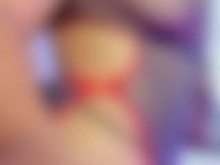Live-Cam-Show mit Lilicameron - Spank Black auf Camsoda