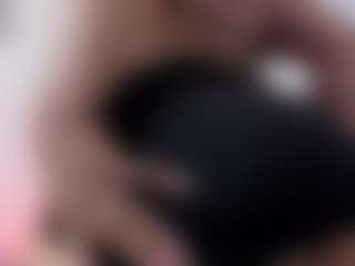Live cam show with Lilicameron - Ass Clapping on SinfulBabes
