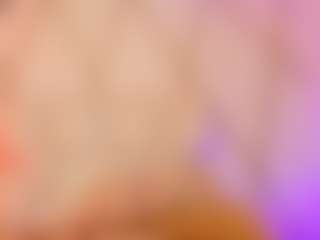 Live cam show with Lilicameron - Grandes Tetas on WildCum