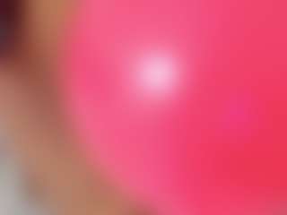 Live cam show with Lilicameron - Grandes Tetas on dropp.cam