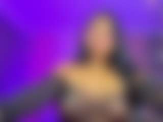 Live cam show with luccia-smith - Oil on Mixed Magazine Live
