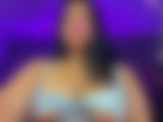 luccia-smith's Live Sex Cam Show