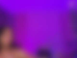 luccia-smith's Live Sex Cam Show