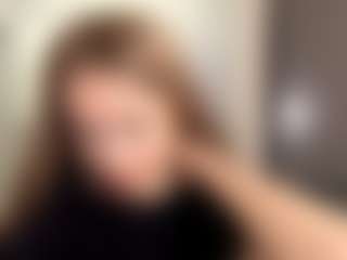 Live cam show with Kate - Blue Eyes on TeamSkeetLive