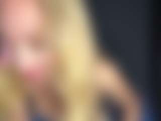 Live cam show with Kate - Facial Piercings on https://playwithruby.com