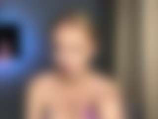 Live cam show with Kate - Twerk on Sweet Sext