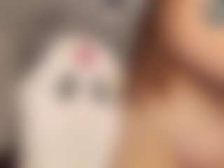 Live cam show with blesssyou - Moaning on Gym Cam Girls