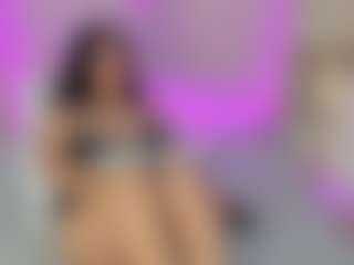 ElaReyy's Live Sex Cam Show