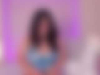 ElaReyy's Live Sex Cam Show
