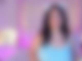 ElaReyy's Live Sex Cam Show