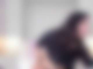 ElaReyy's Live Sex Cam Show