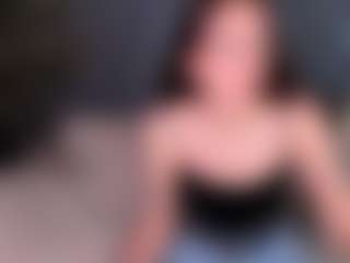 Live cam show with eliseRobbie - Twerk on justonemore.cc