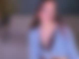 eliseRobbie's Live Sex Cam Show