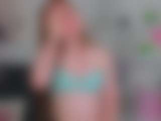 Live cam show with SoniaYakow - Spanking on AdultVida.com