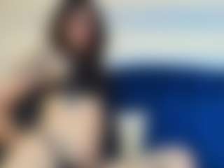 Live cam show with AmbarLee - Average on Camsoda